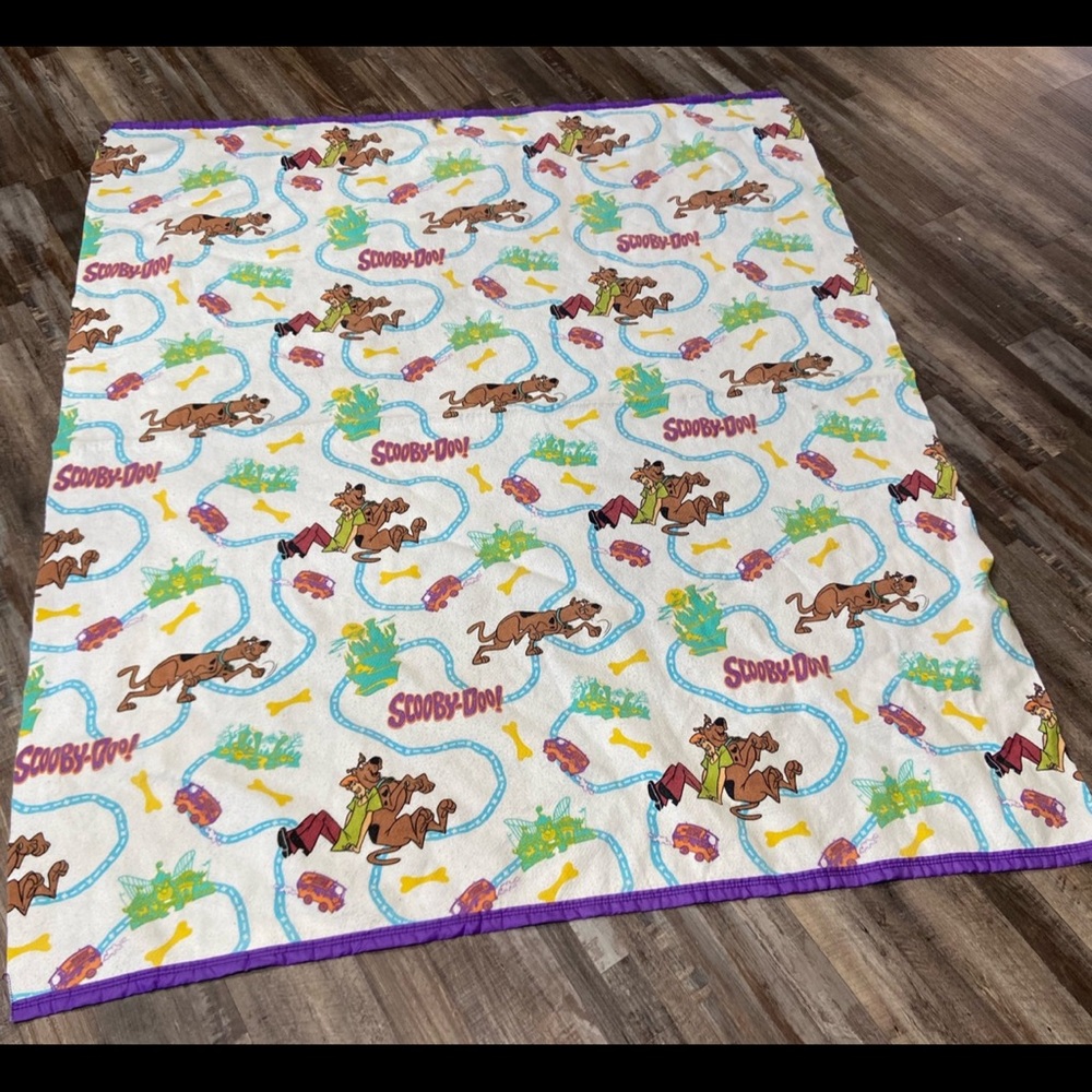 Vintage 90’s Scooby-Doo Printed Blanket Haunted Road Map